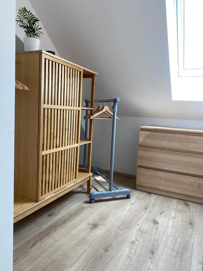 Helle 2 Zi. Wohnung Naehe Flughafen Muenchen Haimhausen  Esterno foto